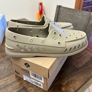 Sperry Men's Beige Boat Shoes